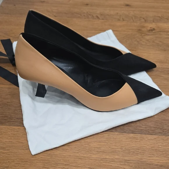 Zara Black and Tan Heels - Picture 2 of 4